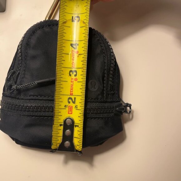 Lululemon Nano Mini Backpack Black New Without Tags - Picture 6 of 6